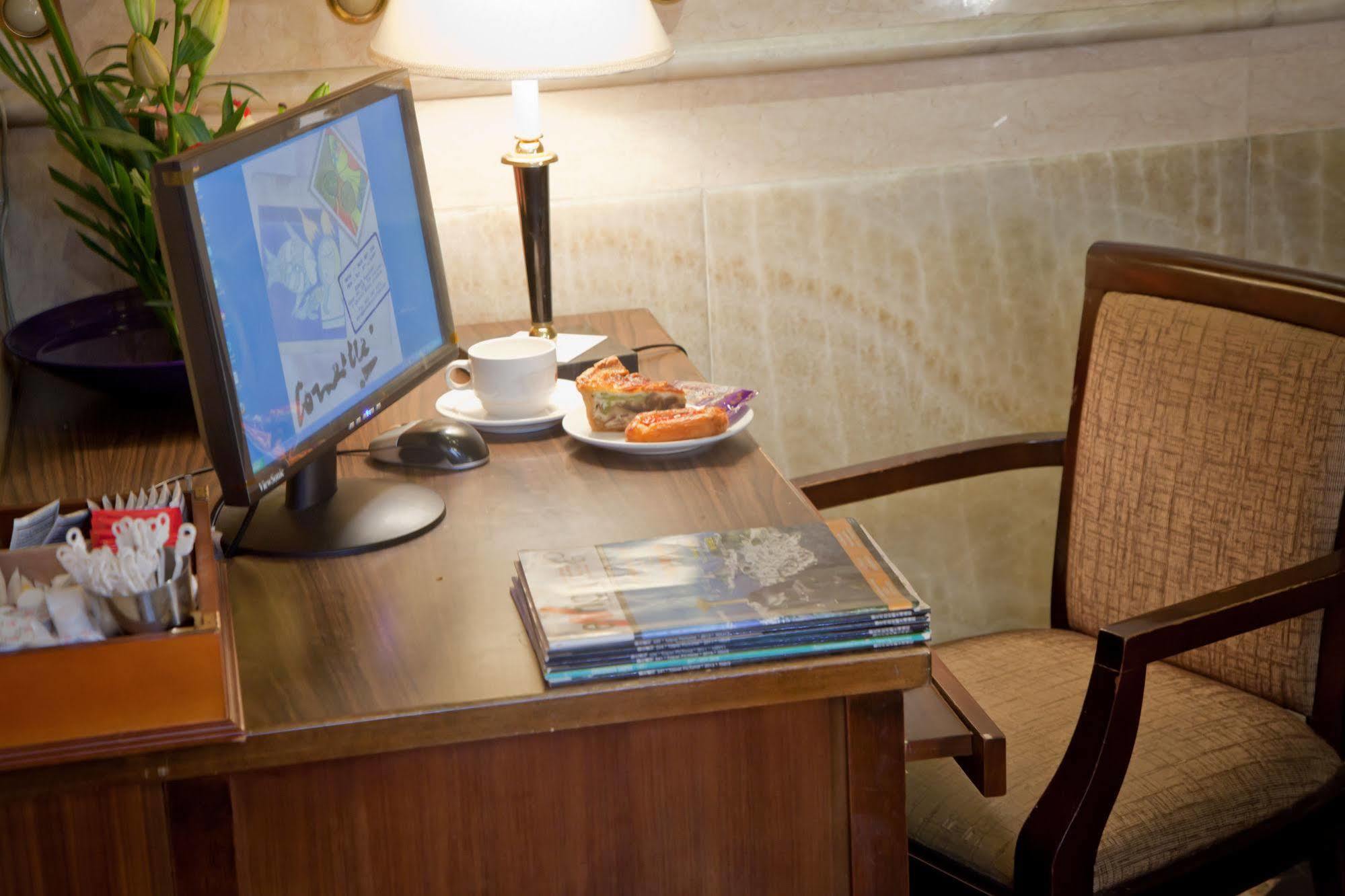 Charming City Songshan Hotel Taipei Exterior photo